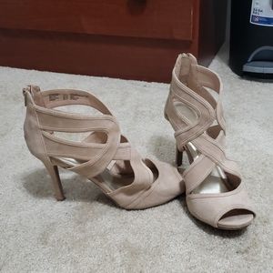 Prom shoes